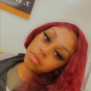 Meet your Posher, Tiera